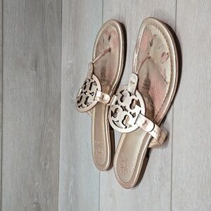 Tory Burch Women Logo Pink/Gold Sandals Flats Sz 8.5